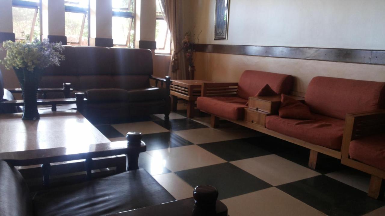 Palema Crown Hotel Gulu Ngoại thất bức ảnh