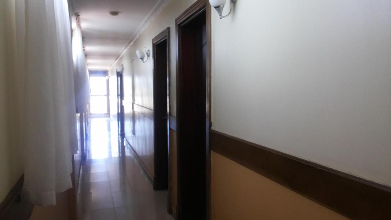 Palema Crown Hotel Gulu Ngoại thất bức ảnh