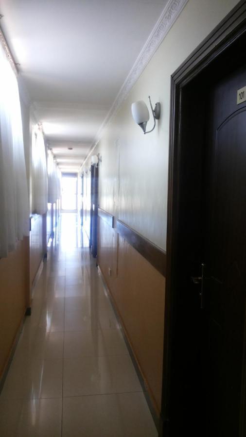 Palema Crown Hotel Gulu Ngoại thất bức ảnh
