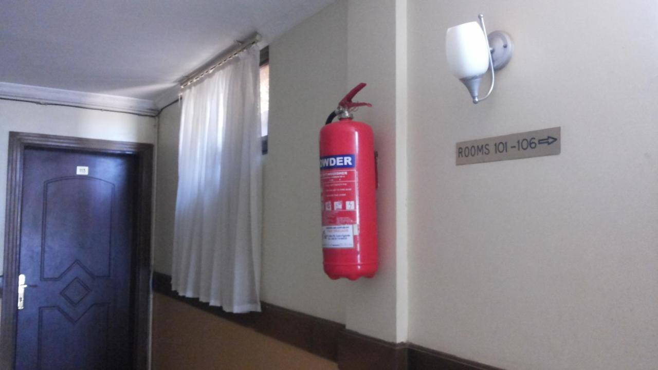 Palema Crown Hotel Gulu Ngoại thất bức ảnh