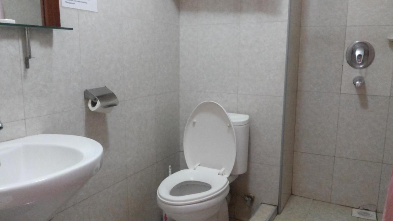 Palema Crown Hotel Gulu Ngoại thất bức ảnh