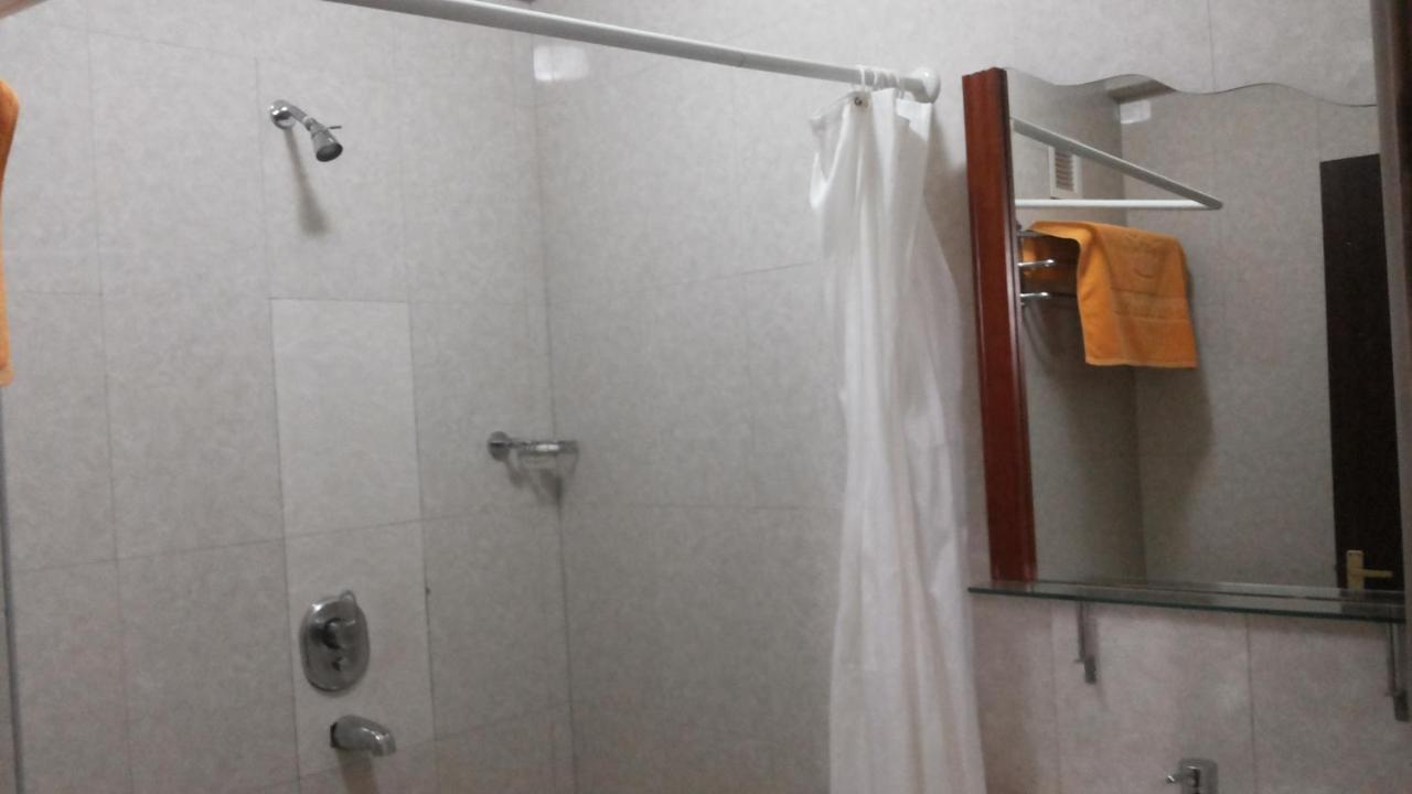 Palema Crown Hotel Gulu Ngoại thất bức ảnh