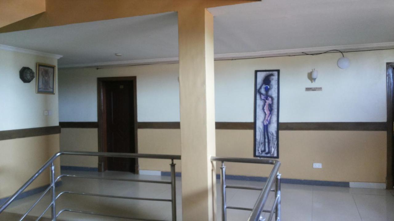 Palema Crown Hotel Gulu Ngoại thất bức ảnh